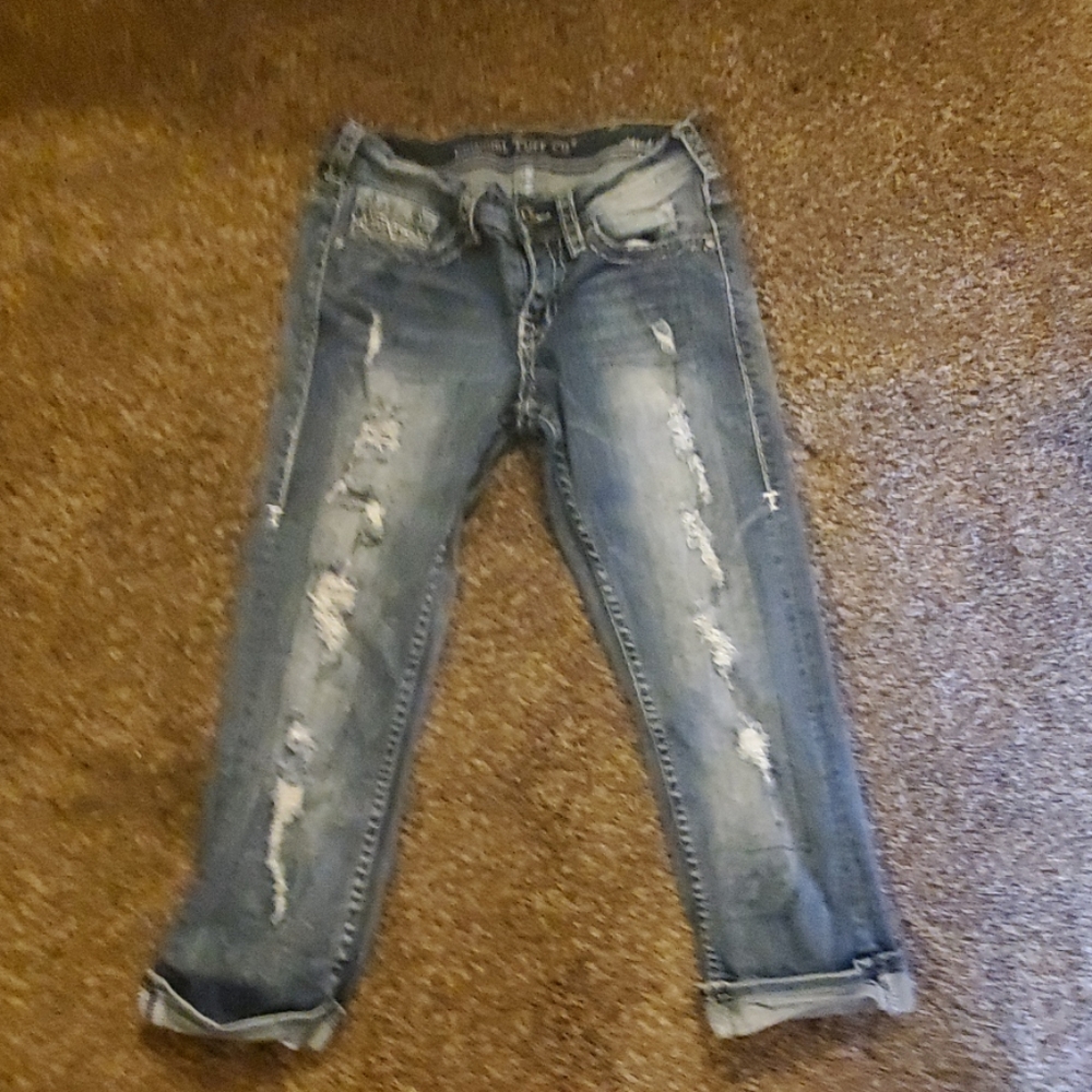 Tuff capris